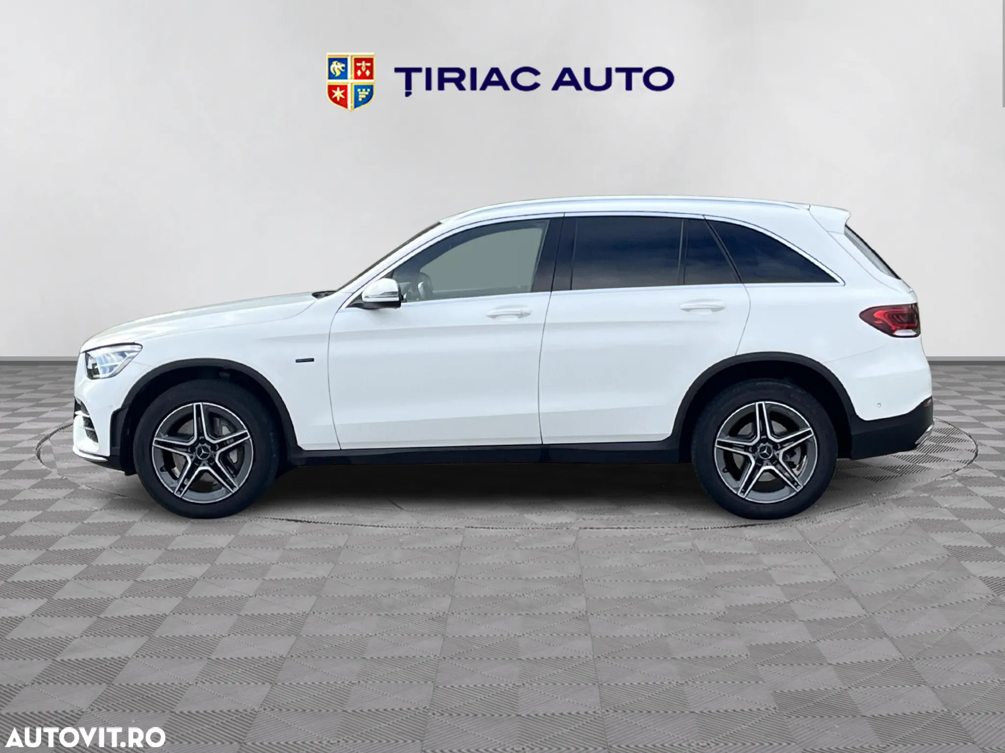 Mercedes-Benz GLC 300 de 4MATIC - 3