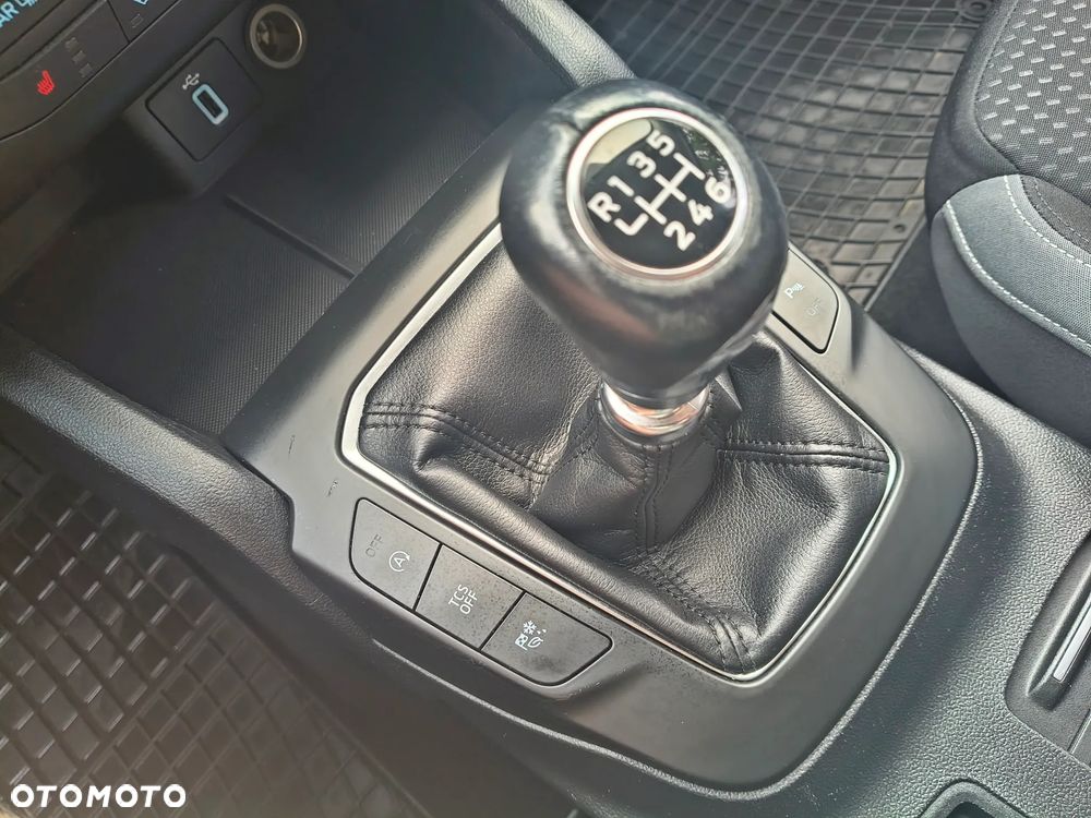 Ford Focus 1.5 EcoBlue Start-Stopp-System COOL&CONNECT - 23