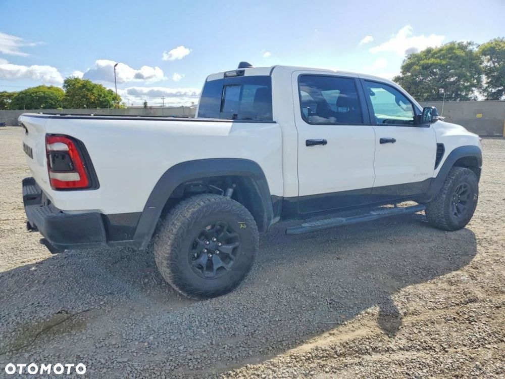 RAM 1500 TRX - 4