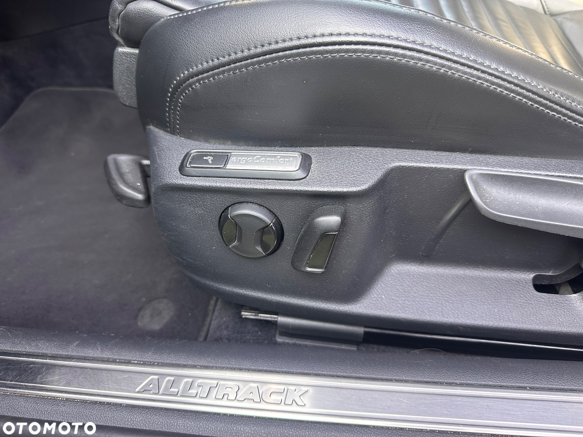 Volkswagen Passat Variant 2.0 TDI SCR 4Motion DSG (BMT) Highline - 25