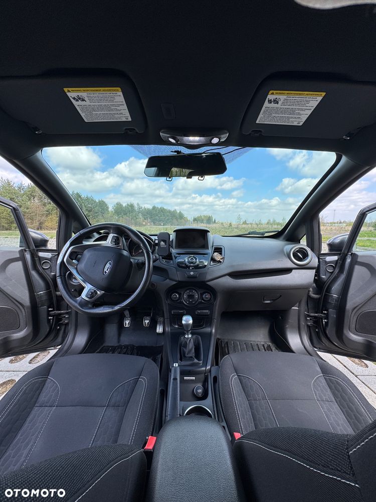 Ford Fiesta ST - 17