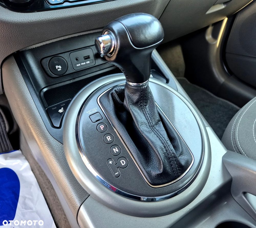 Kia Sportage 2.0 XL 2WD - 28