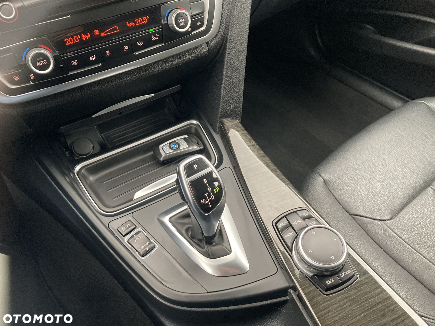 BMW Seria 3 - 23