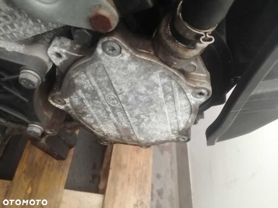 POMPA PRÓŻNIOWA BMW E90 E46 1,8-2,0 01-12 VAKU - 2