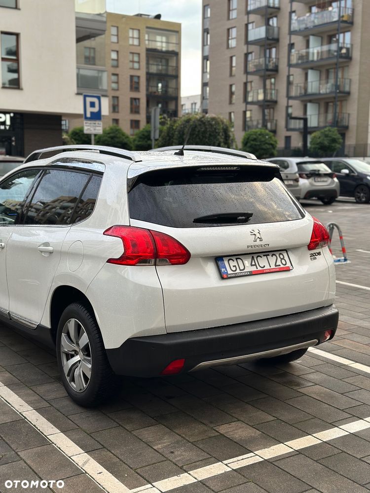Peugeot 2008 e-HDi FAP 92 EGS6 STOP & START Allure - 11