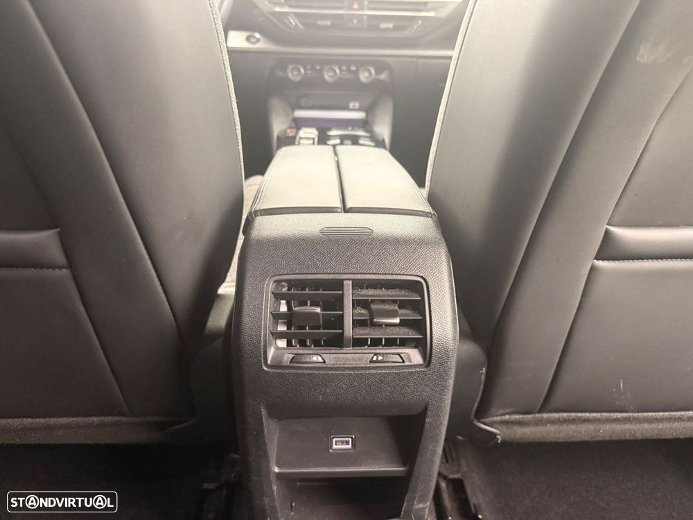 Citroën C5 X 1.6 Hybrid Feel Pack e-EAT8 - 19