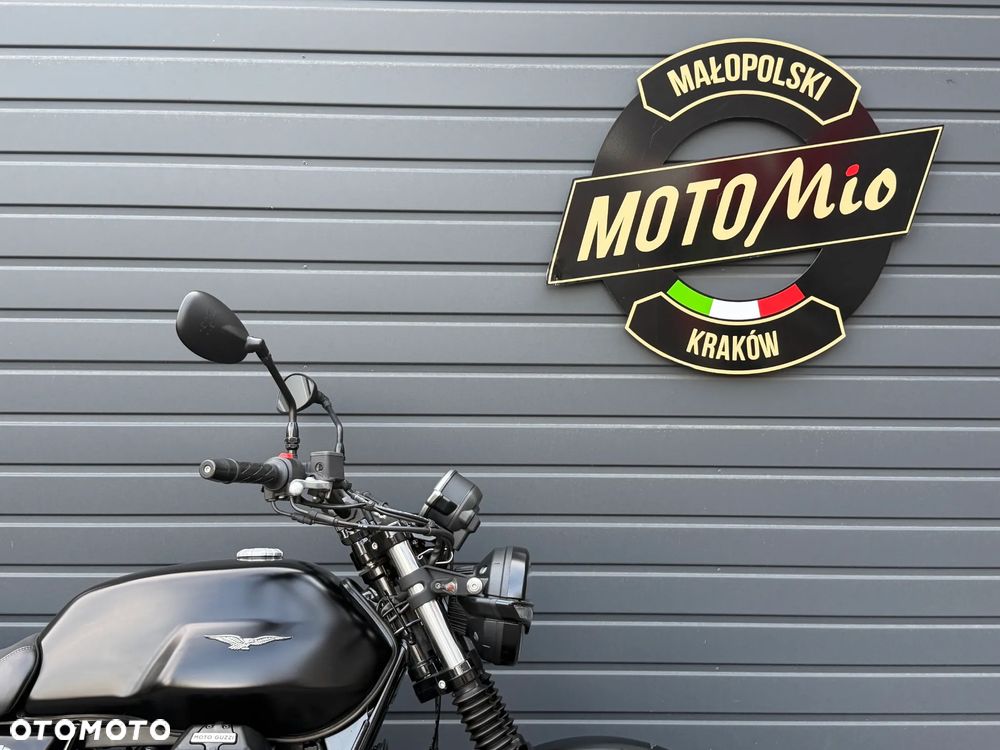 Moto Guzzi V7 - 4