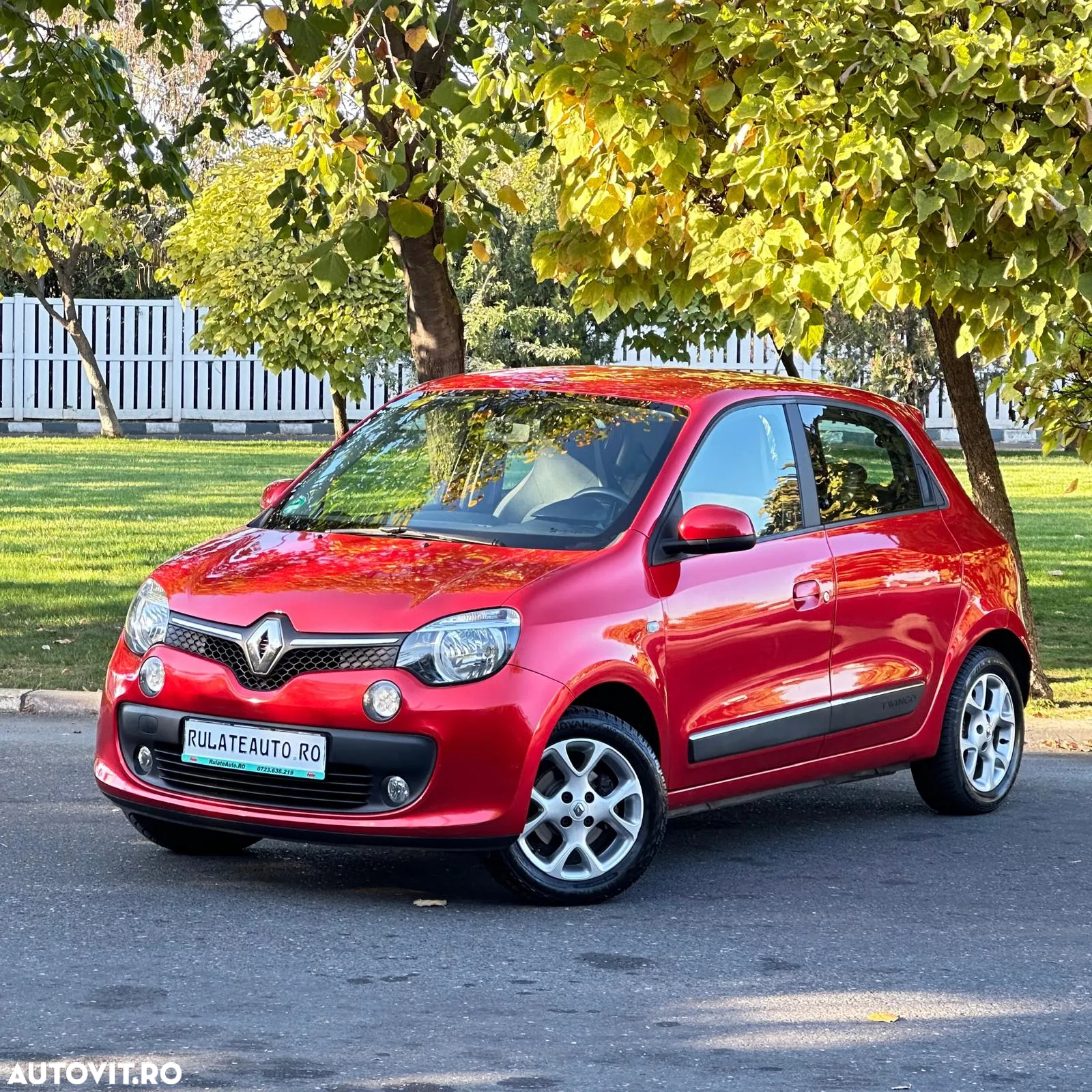 Renault Twingo SCe 75 INTENS - 2