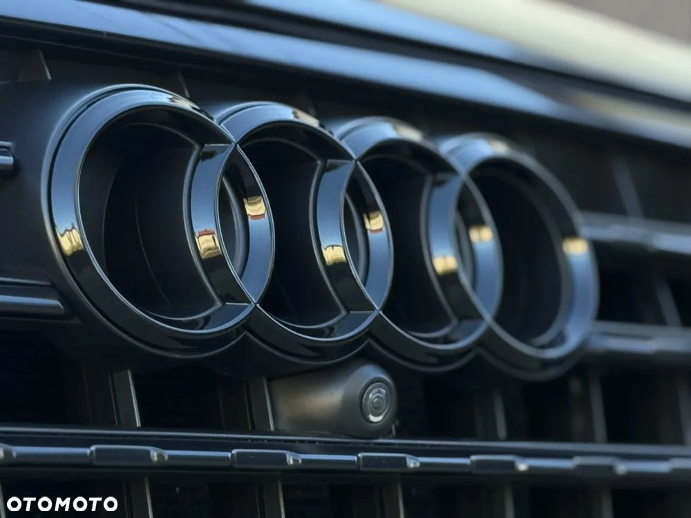 Audi Q7 - 12