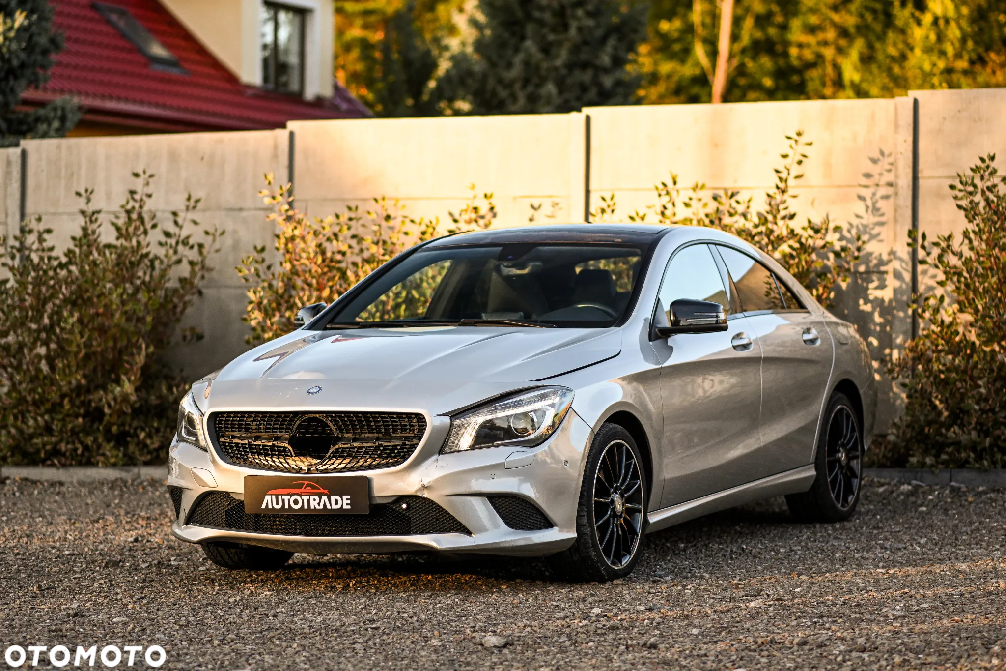 Mercedes-Benz CLA 180 7G-DCT - 2