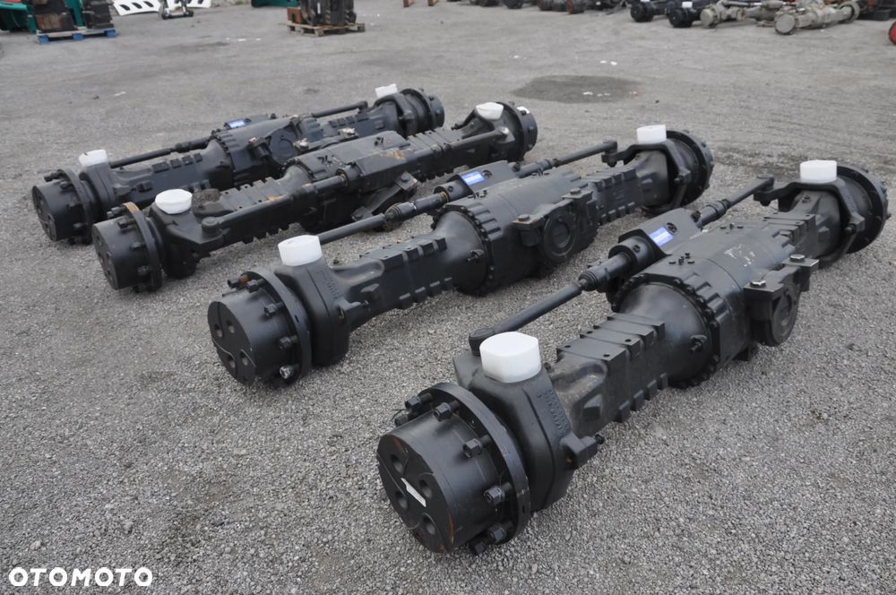 Most napedowy spicer dana Manitou jcb 10 szpilek