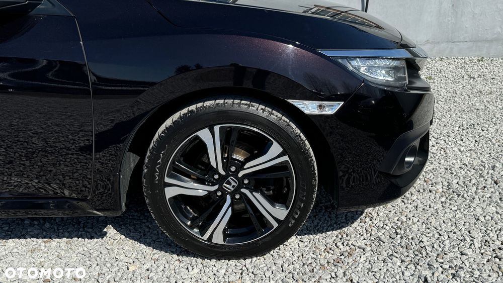 Honda Civic 1.5 i-VTEC Turbo Executive - 18