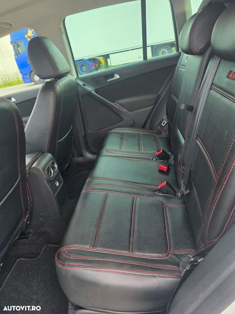 Volkswagen Tiguan 1.4 TSI BMT Trend & Fun - 9