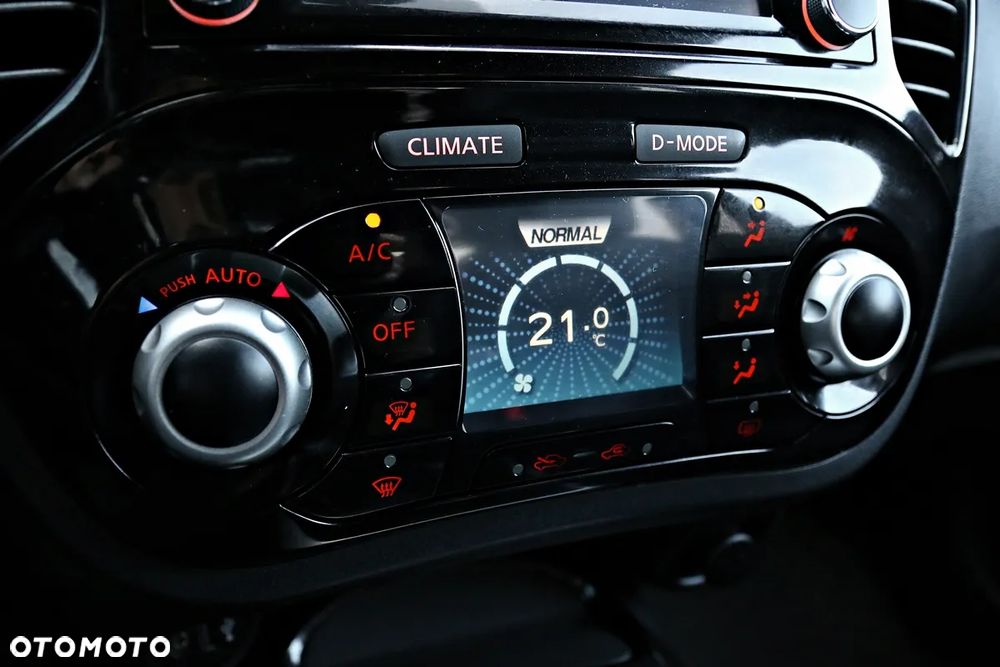 Nissan Juke 1.6 Xtronic Tekna - 28