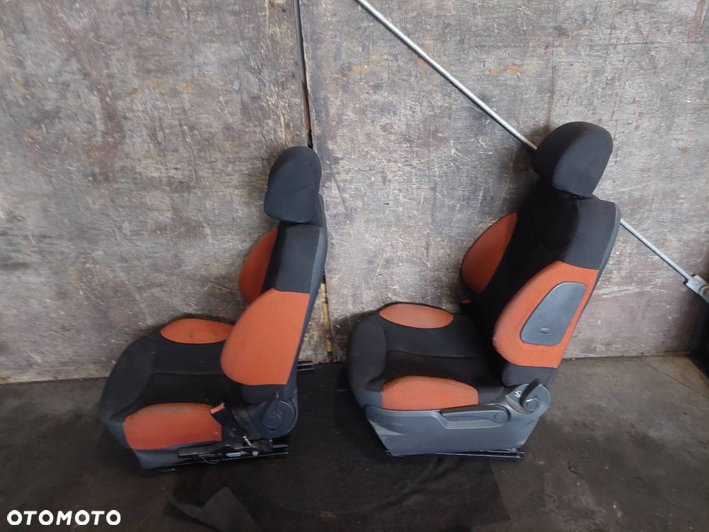 FOTELE KOMPLET LEWY PRAWY KANAPA TYŁ + BOCZKI CITROEN C2 I HB 3D - 8
