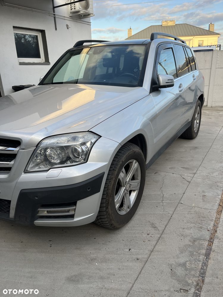 Mercedes-Benz GLK - 2