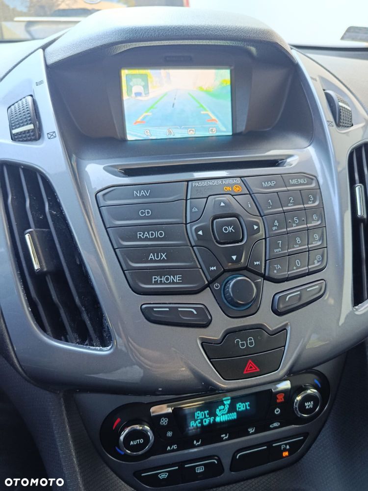 Ford Tourneo Connect Gr 1.6 TDCi Titanium - 9