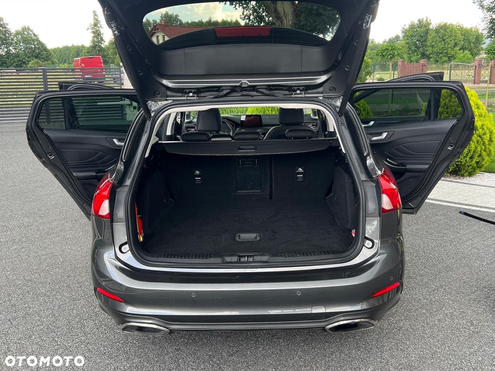 Ford Focus 1.5 EcoBlue Start-Stopp-System TITANIUM VIGNALE - 12