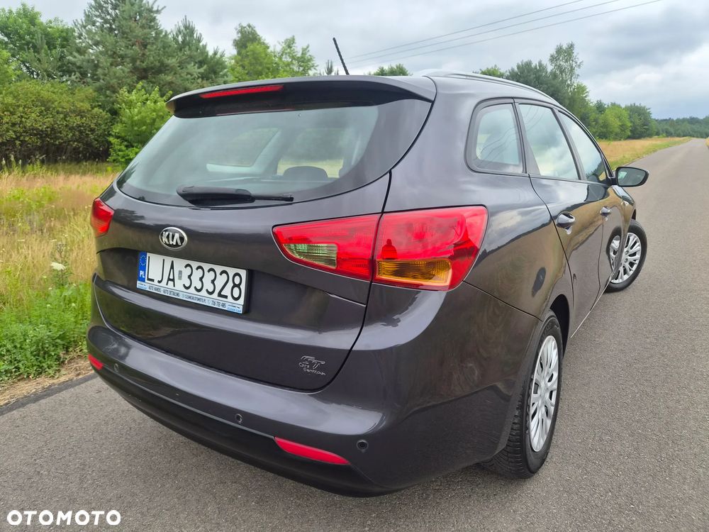Kia Ceed 1.6 CRDi L - 6