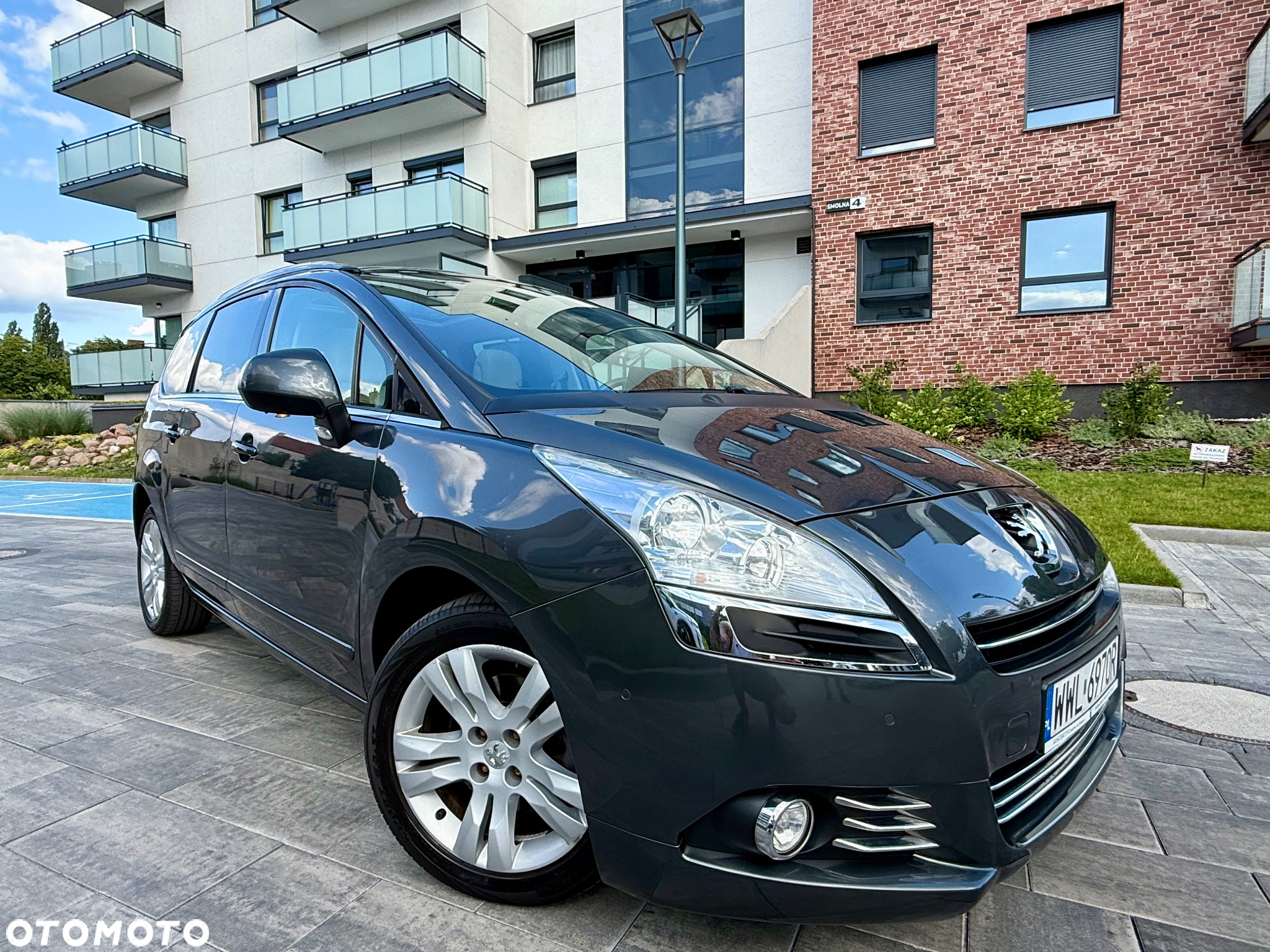 Peugeot 5008 1.6 THP Allure 7os - 2