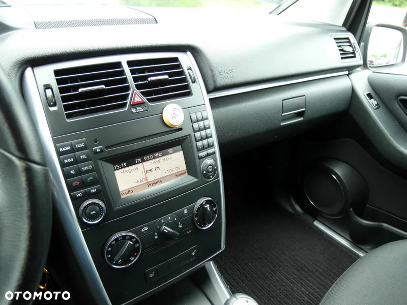 Mercedes-Benz Klasa B 180 CDI DPF Special Edition - 28