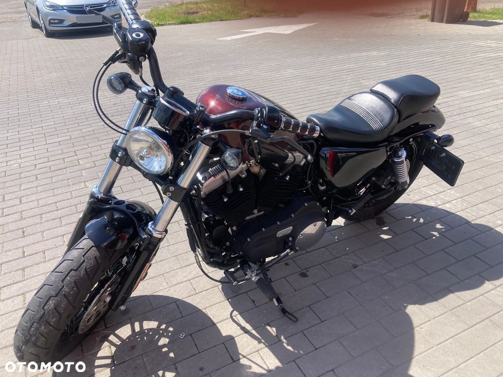 Harley-Davidson Sportster Forty-Eight - 11
