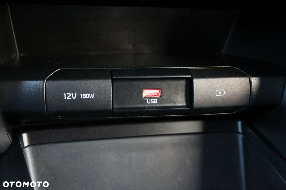 Kia Ceed 1.6 CRDi mHEV M - 25