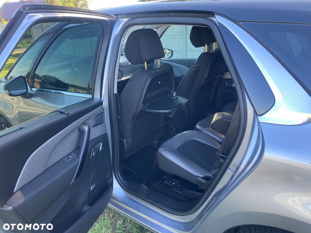 Citroën C4 Picasso - 10