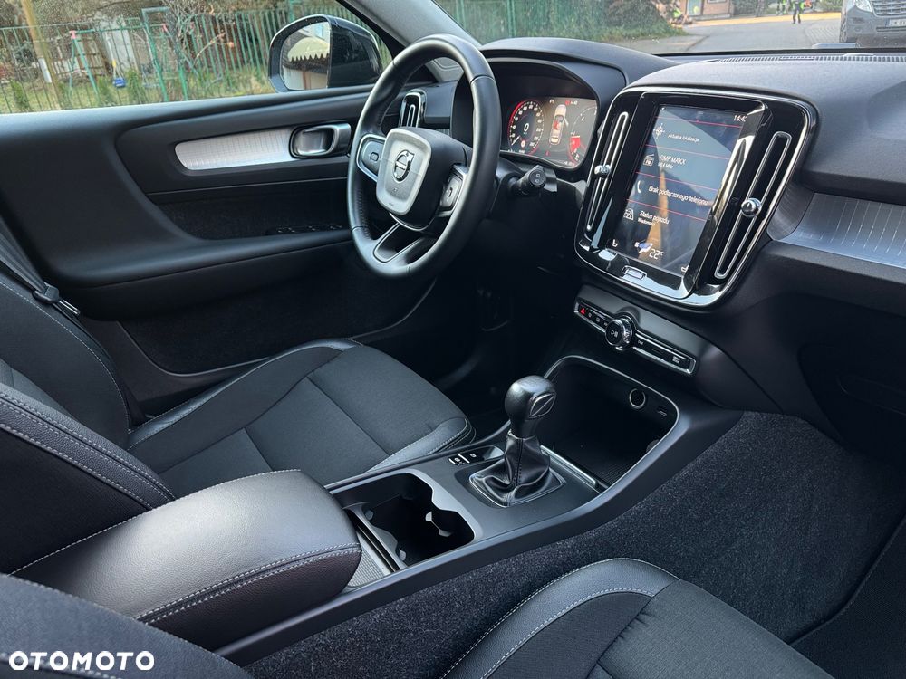 Volvo XC 40 D3 Momentum Pro - 7