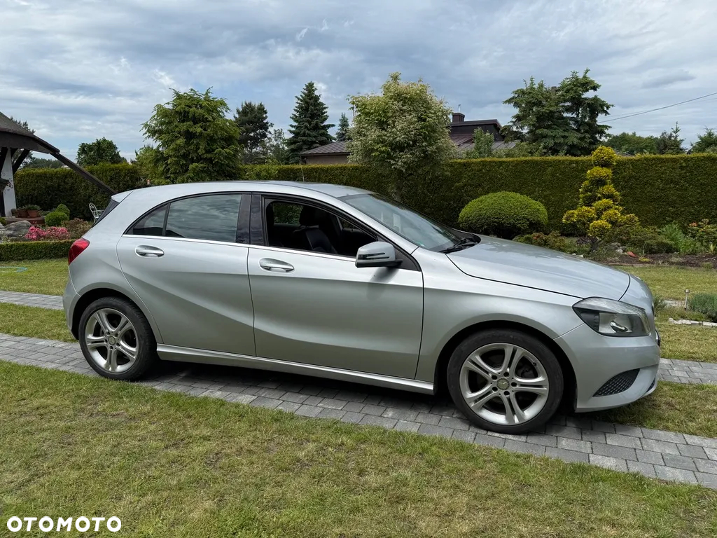 Mercedes-Benz Klasa A 180 AMG Line - 4