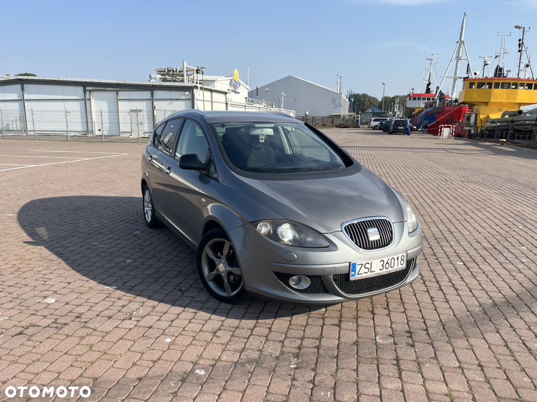 Seat Altea XL 2.0 TDI Stylance DSG - 1