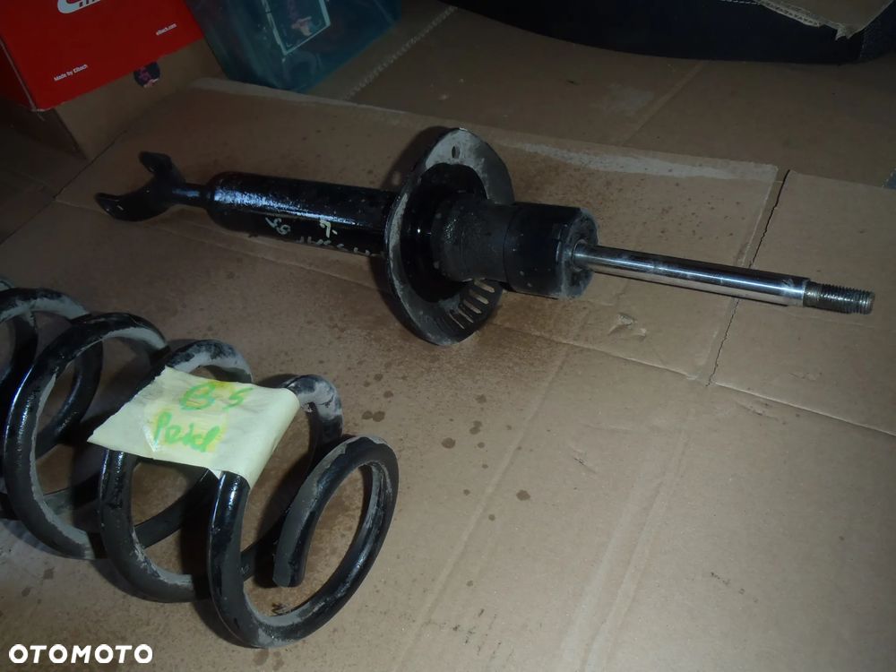 amortyzator sprężyna AUDI A4 B5 A6 C5 PASSAT B5 poduszka mocowanie wahacz kielich vw passat b5 przód oryginał wszystkie części do b5 - 14