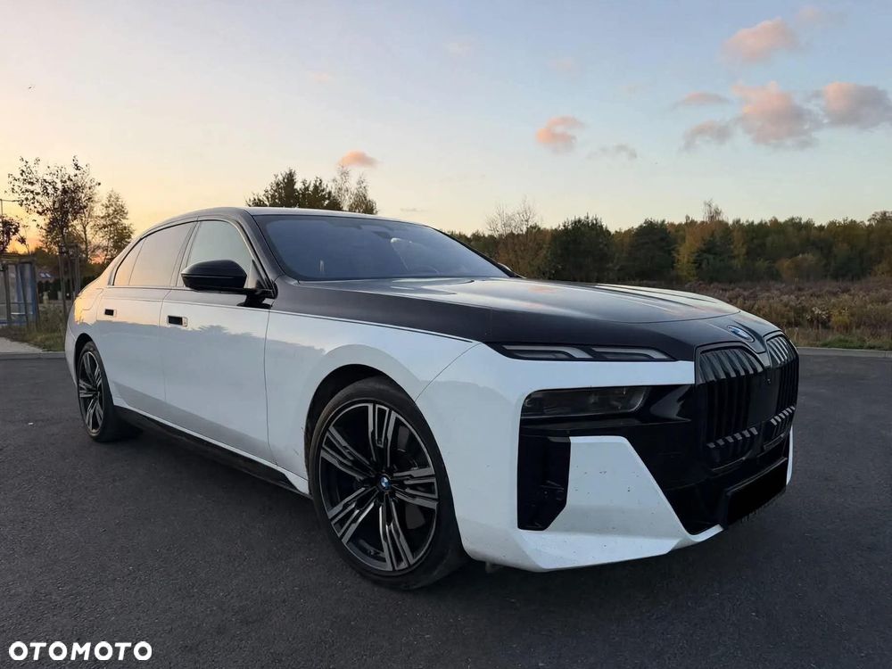 BMW Seria 7 - 1