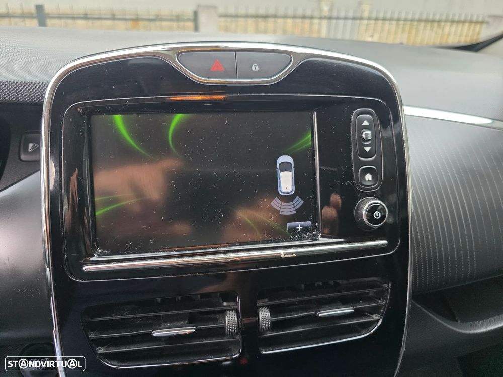 Renault Zoe (c/ Bateria) Limited 40 - 18