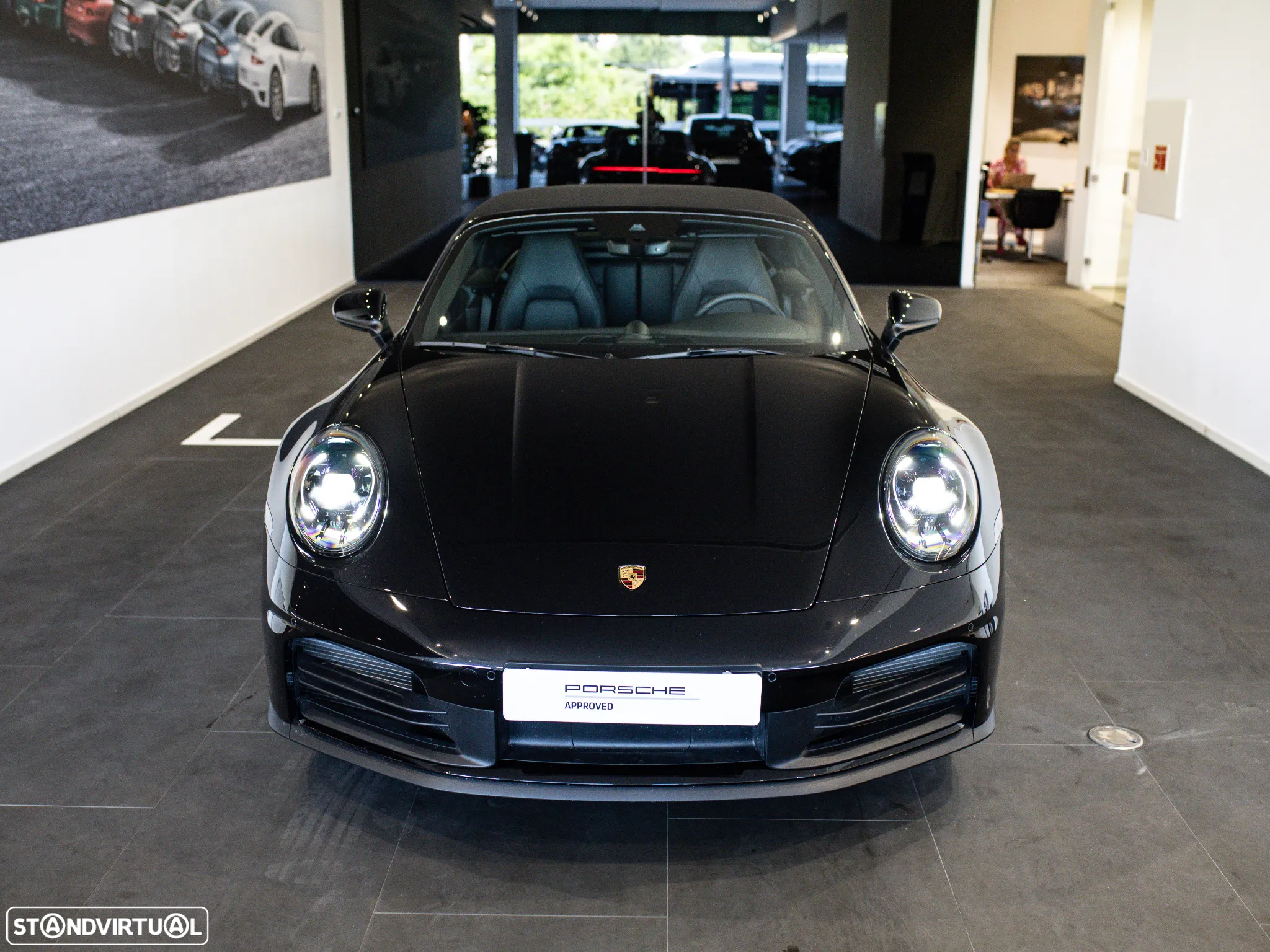 Porsche 911 (992) Carrera - 17