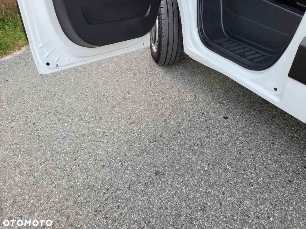 Renault Master - 20