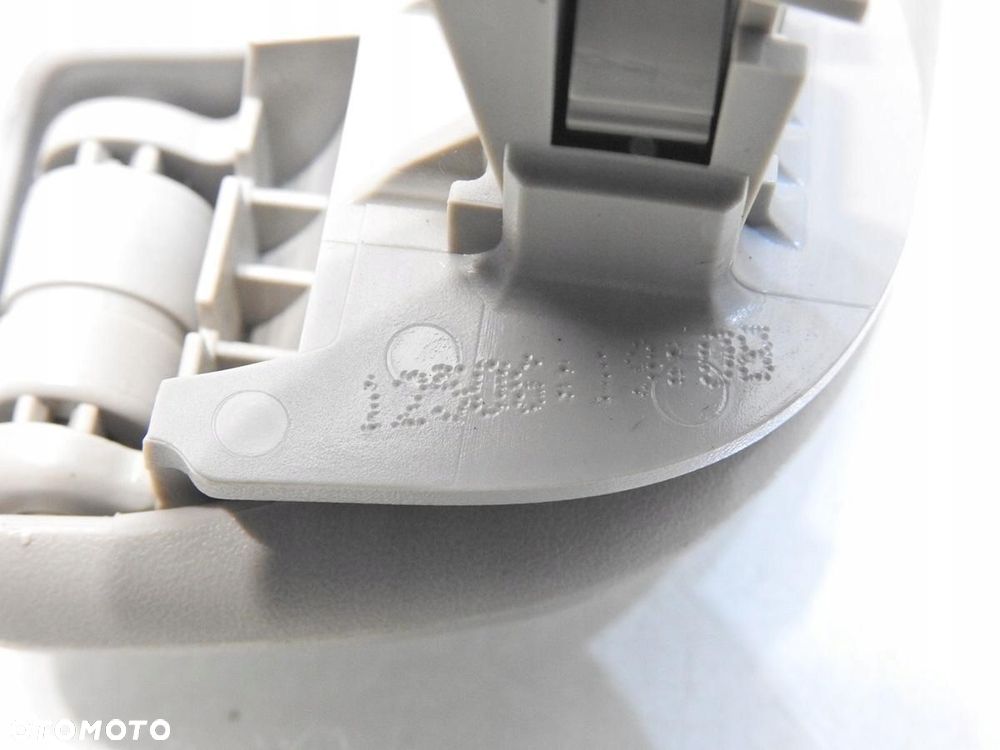 RĄCZKA UCHWYT PODSUFITKI PRAWY PRZÓD SCENIC II - 8