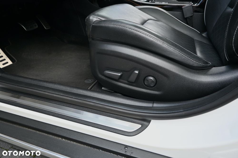 Kia XCeed 1.4 T-GDI L Business Line DCT - 24