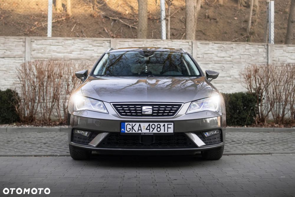 Seat Leon 1.8 TSI Start&Stop DSG XCELLENCE - 2