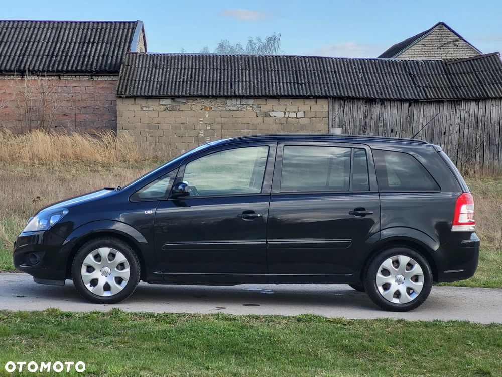 Opel Zafira 1.8 Family Plus - 9