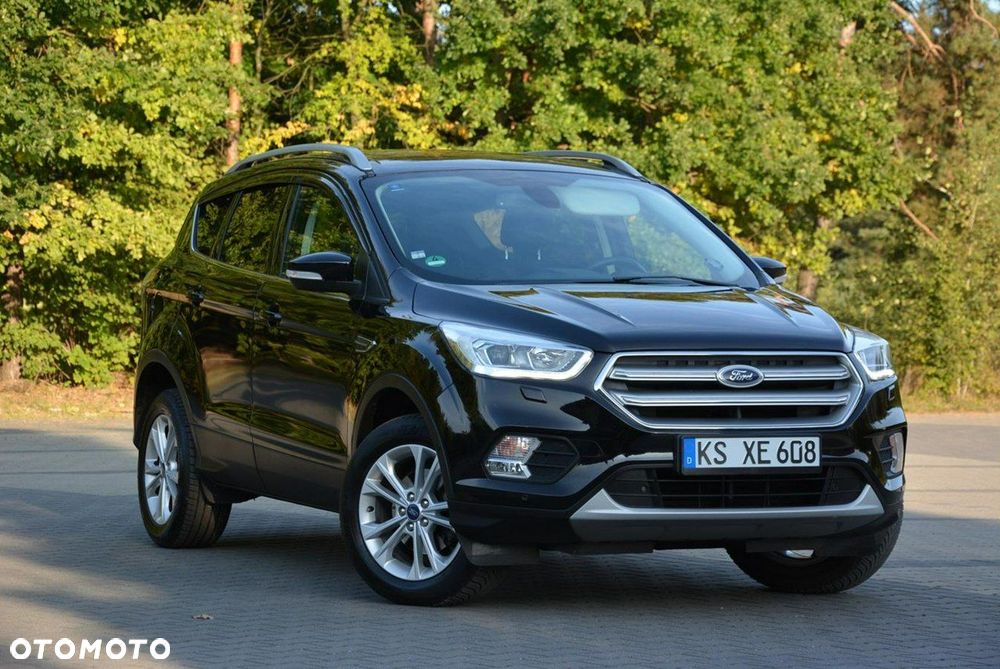 Ford Kuga 1.5 EcoBoost 2x4 Titanium - 10