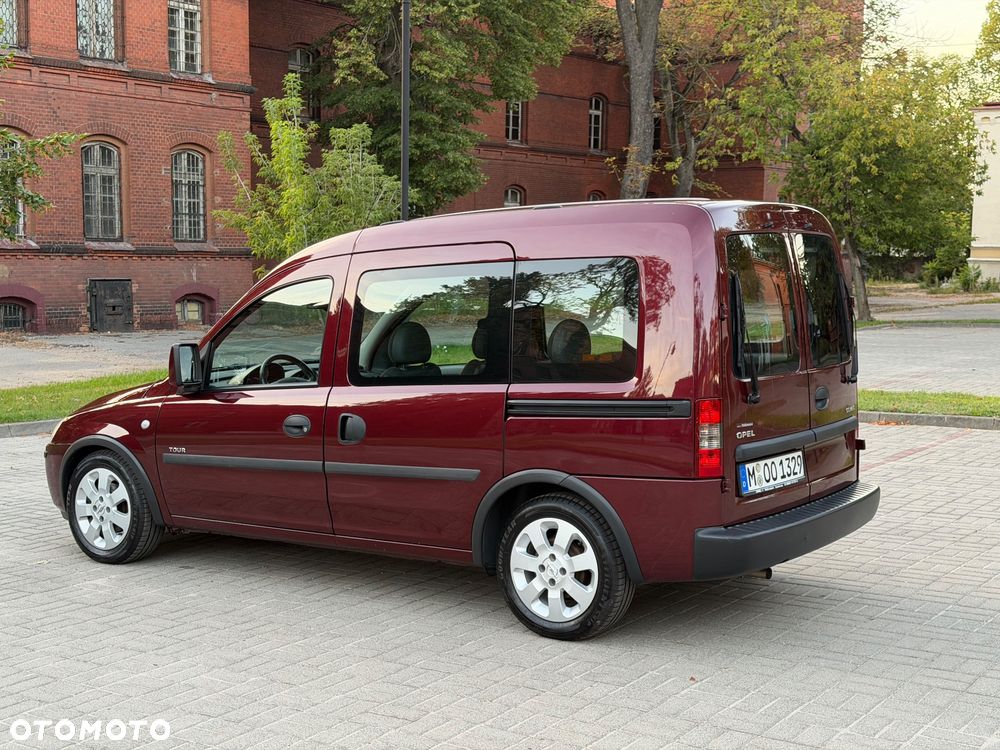 Opel Combo Tour N-Joy - 17