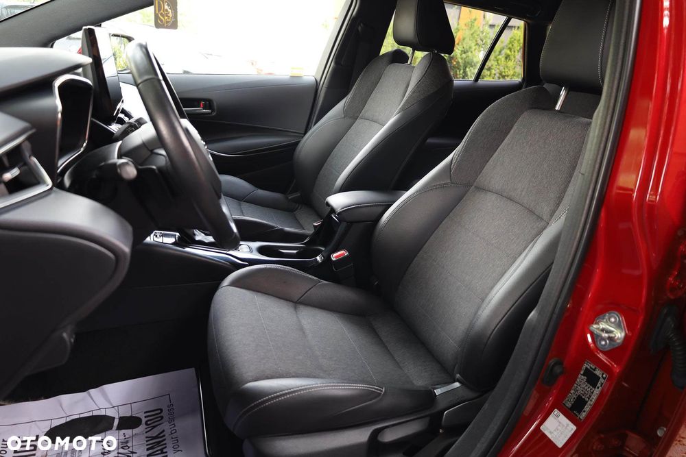 Toyota Corolla 2.0 Hybrid Style - 30