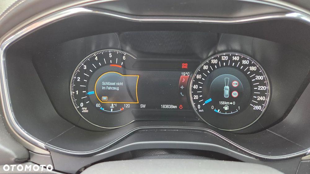 Ford Mondeo 2.0 TDCi STart-Stopp Vignale - 29
