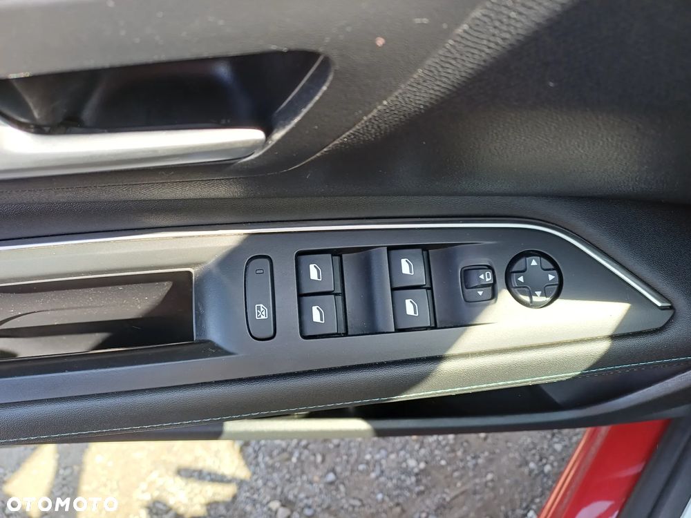 Peugeot 3008 1.2 PureTech Crossway S&S - 18