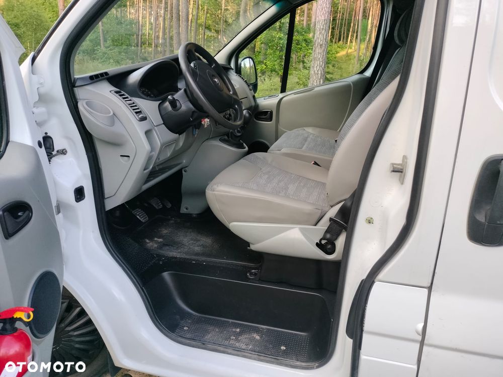 Renault trafic - 17