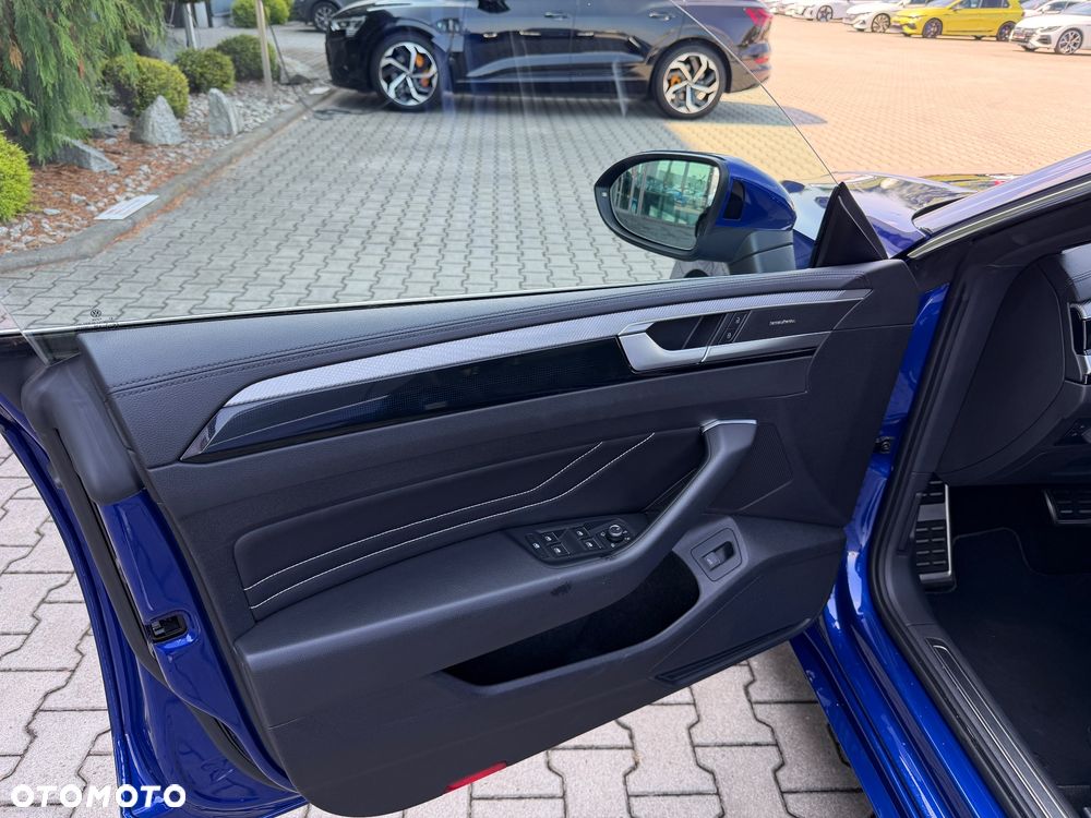 Volkswagen Arteon 2.0 TDI SCR 4Motion DSG R-Line - 16
