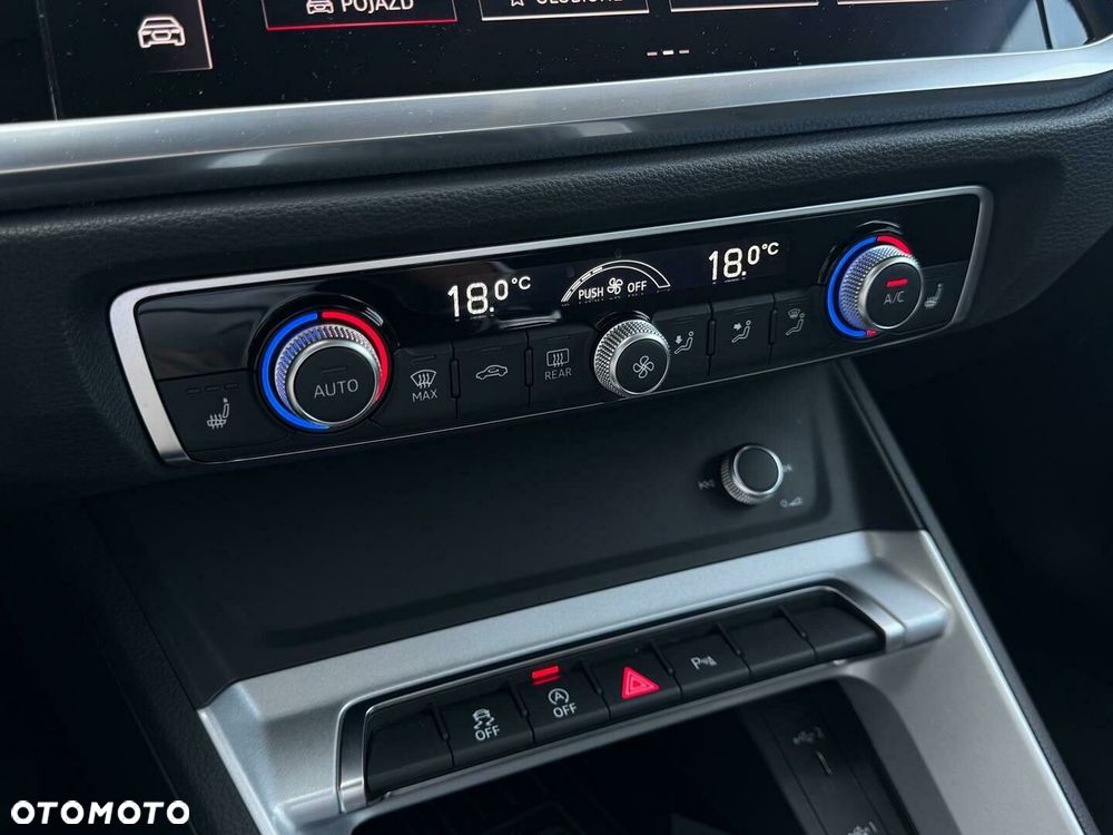 Audi Q3 - 23