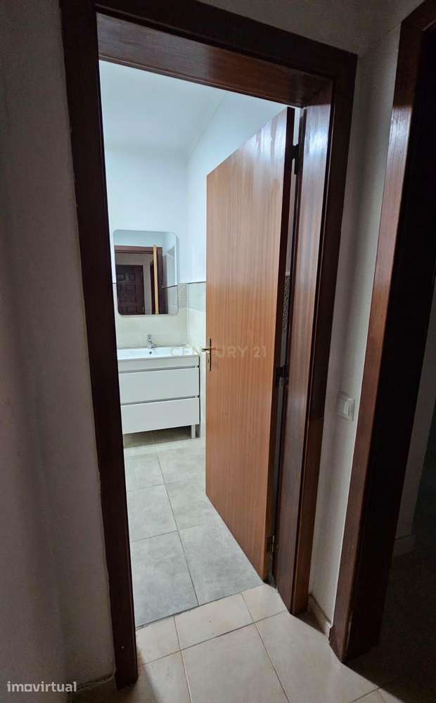 Apartamento T3 nas Amoreiras em Setúbal com Luz Natural e Boa Localiza - Grande imagem: 5/6