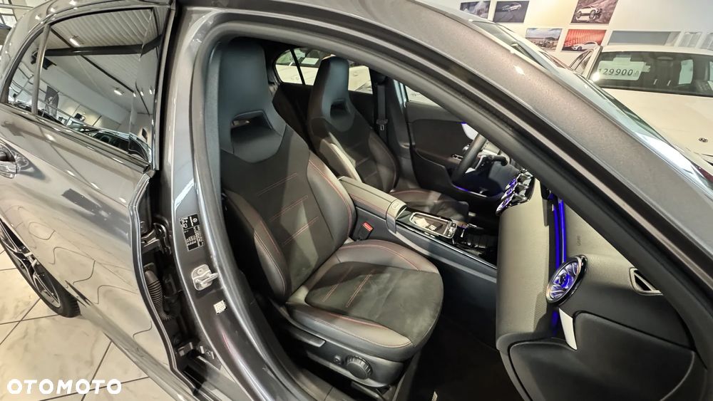 Mercedes-Benz Klasa A 200 AMG Line 7G-DCT - 31